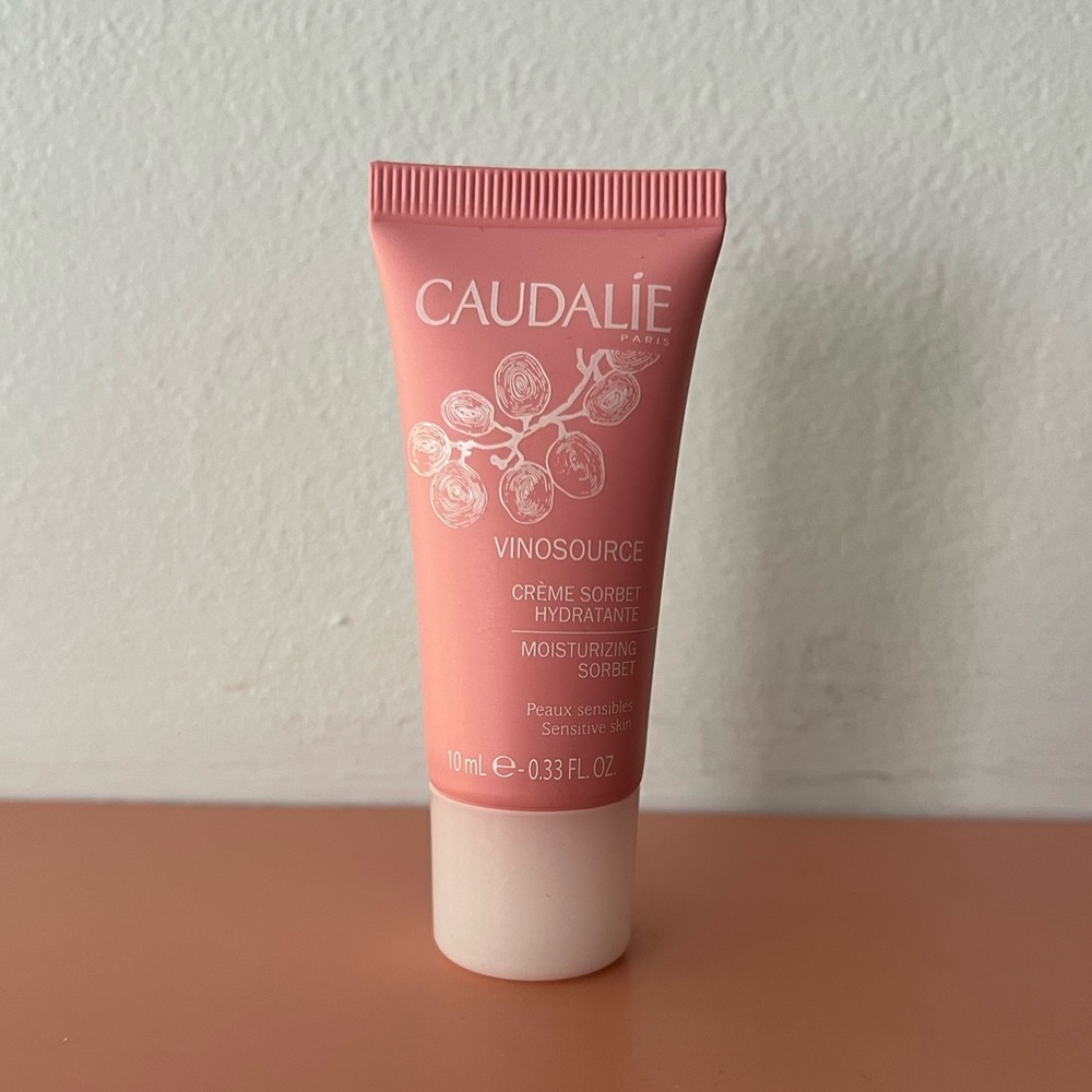 βοΈβοΈ 5/ $30 βοΈβοΈ Caudalie Vinosource Moisturizing Sorbet 10 ml
